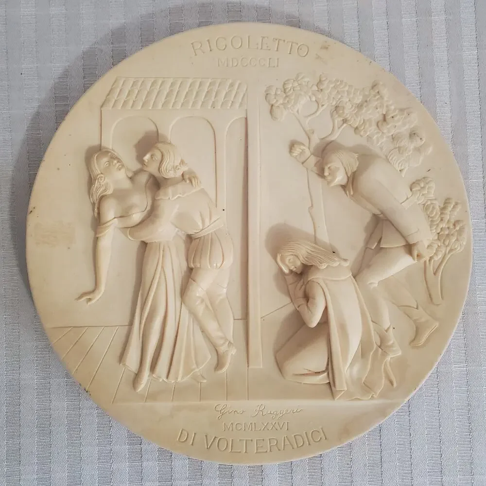 Vtg Alabaster Plates 
